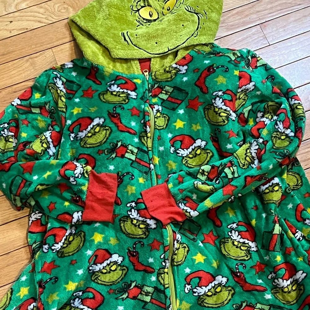 Dr. Seuss The Grinch Pajamas Super Minky Green Long Sleeve Adult 1 PC Sz XL